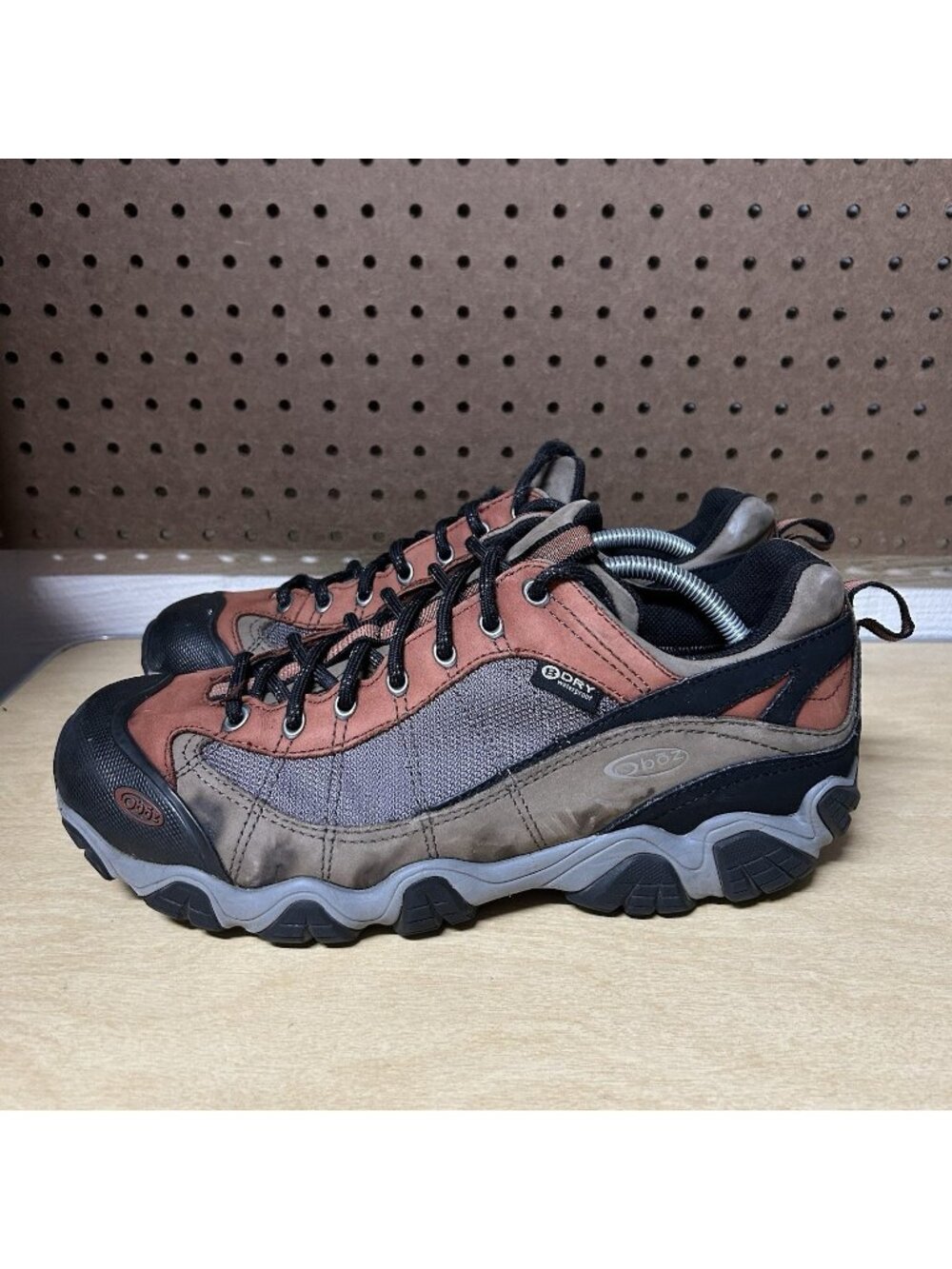 Oboz Firebrand II Low Brown Red Outdoor Waterproof Trail Hiking Shoes Size 12